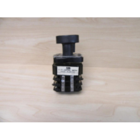 ABB C77-3001-6EE2-3002 Rotary Selector Switch Oblong Knob - Used