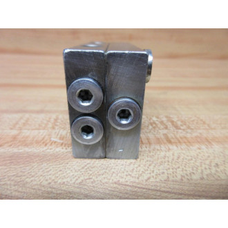 Lubriquip MD-3 GracoTrabon Mono Block Divider Valve MD03 - Used