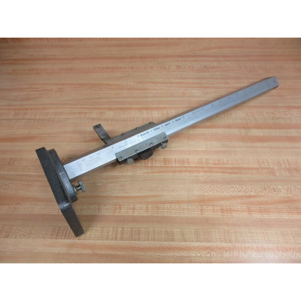Brown & Sharpe 583 Height Gauge - Used