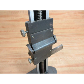 Brown & Sharpe 583 Height Gauge - Used