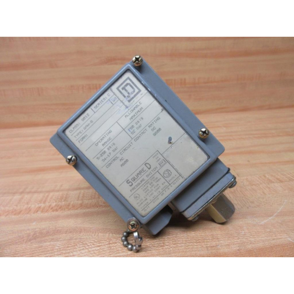 Square D 9012 GAW-6 Switch Series C - Used