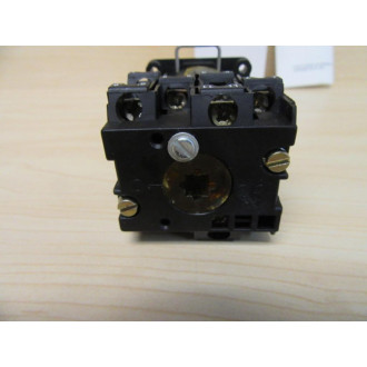 Square DSchneider Electric 9003-K2F006NA Selector Switch