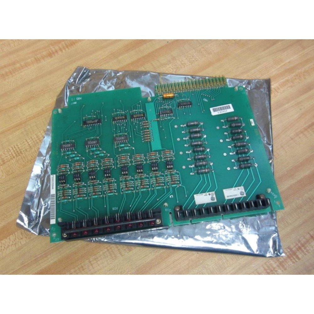 General Electric IC600YB804 Input Board WO LED Guard - New No Box General Electric IC600YB804 Input Board WO LED Guard - New No Box