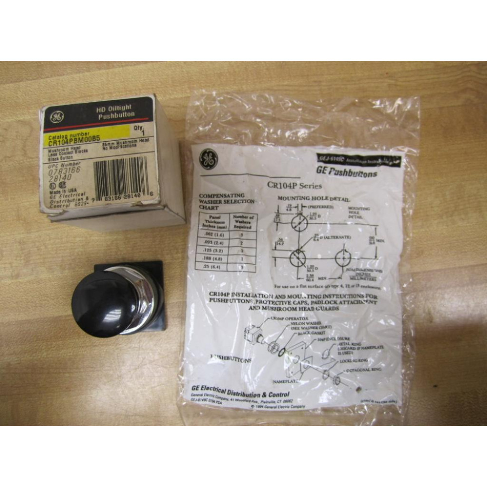 General Electric CR104PBM00B5 HD Oiltight Push Button
