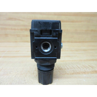 Wilkerson R08-C2-F000 Regulator R08C2F000 - New No Box