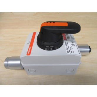 Mersen Ferraz Shawmut EJM30BS0 Disconnect Switch WComm. Fittings - New No Box