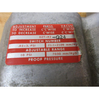 Barksdale D2T-A3-Q24 Pressure Switch D2TA3Q24 - Used