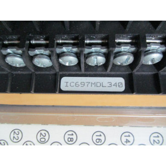 Fanuc IC697MDL340 Output Module D5B7A2, Chipped - Used