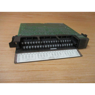 Fanuc IC697MDL340 Output Module D5B7A2, Chipped - Used