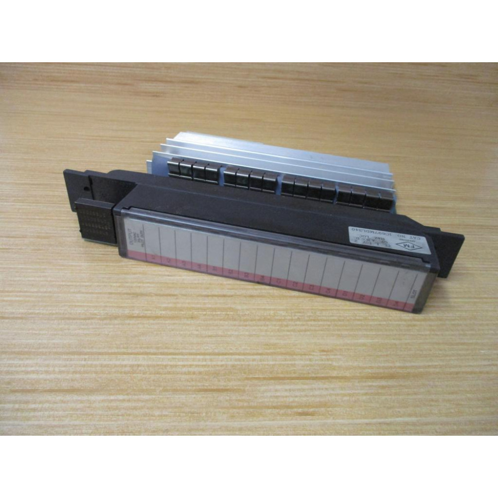 Fanuc IC697MDL340 Output Module D5B7A1, WO LED Cover - Used