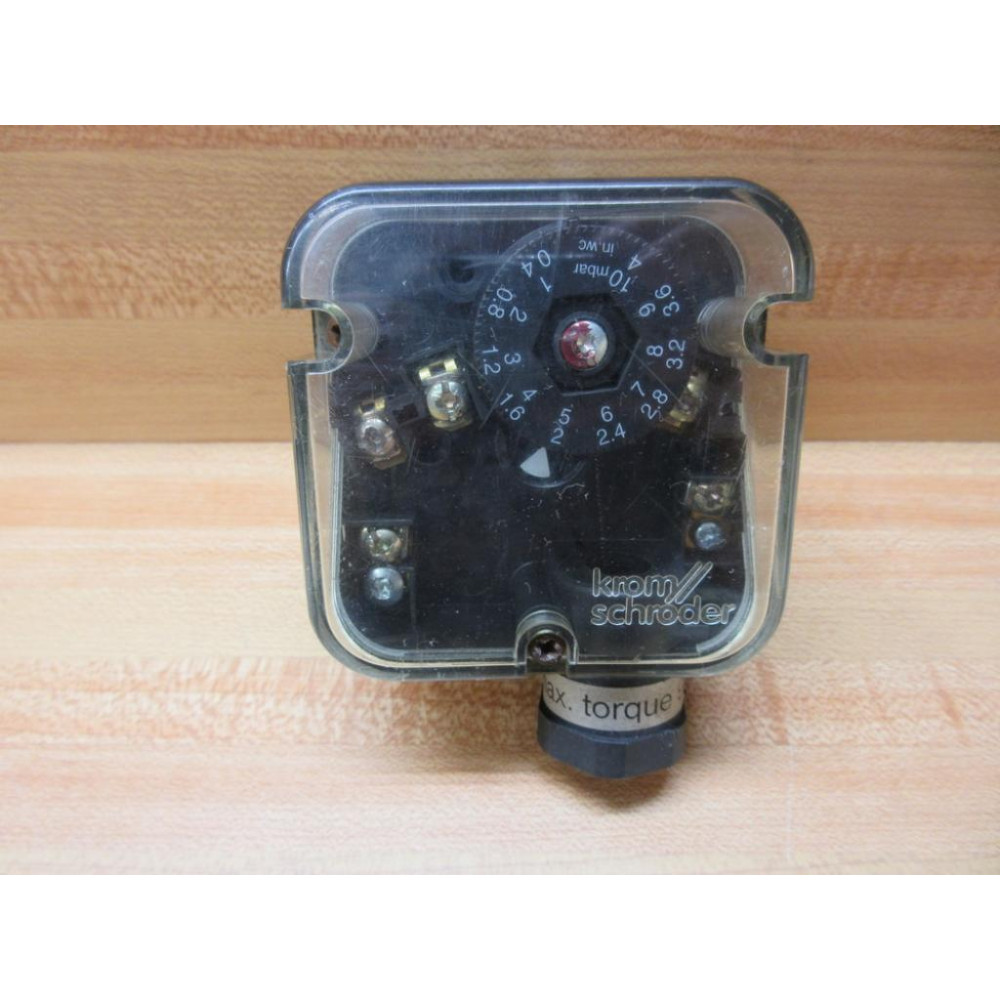 Krom Schroder DG10T-84447812 Pressure Switch DG10T84447812 - Used