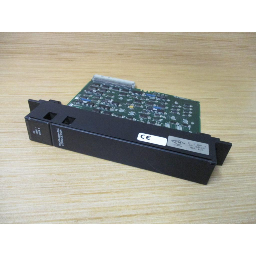 GEFanuc IC697BEM711M Bus Expansion Receiver Chipped - Used