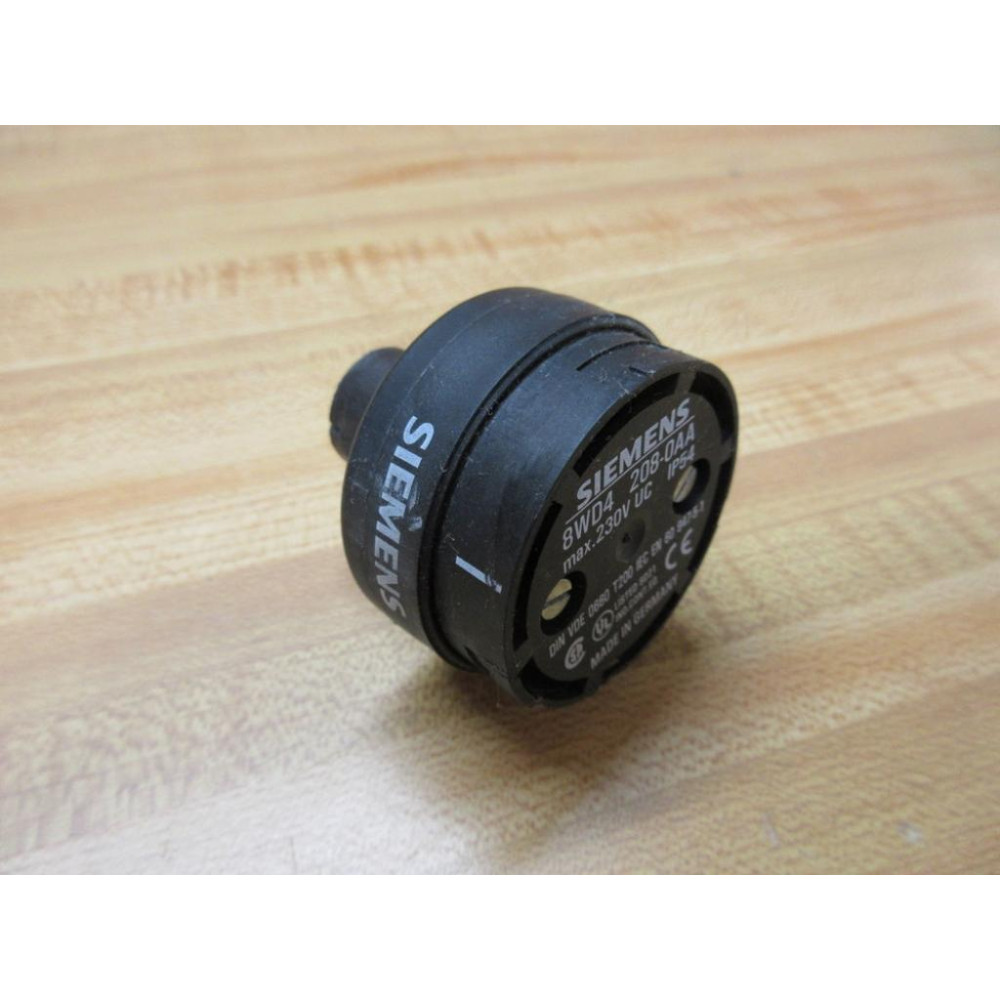 Siemens 8WD4 208-0AA Connection Element 8WD42080AA - Used