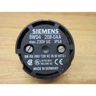 Siemens 8WD4 208-0AA Connection Element 8WD42080AA Cracked - Used