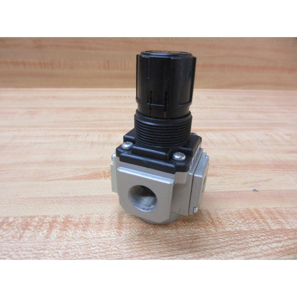 SMC AR25-N03-Z Pneumatic Regulator AR25N03Z - Used