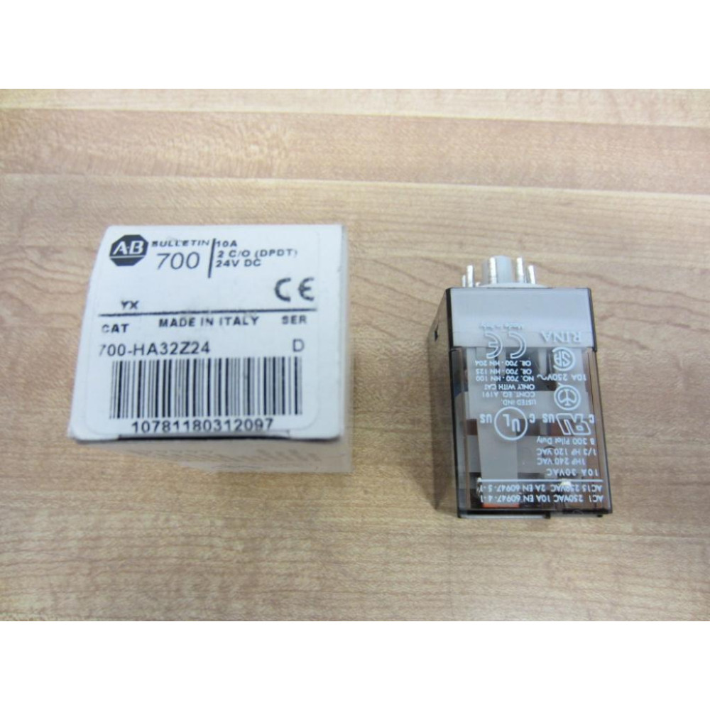 Allen Bradley 700-HA32Z24-24V DC Relay 700-HA32Z24-24VDC Series D