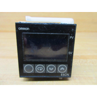 Omron E5CN-Q2HBT Temperature Controller E5CNQ2HBT W Mounting Bracket - Used