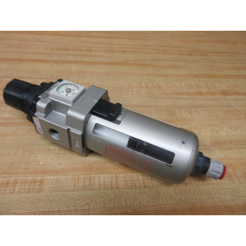 SMC AW40-N03CE-Z Pneumatic Filter AW40N03CEZ Cracked Knob - Used