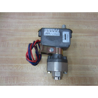 Barksdale C9612-2 Pressure Actuated Switch C96122 - New No Box