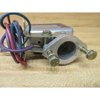 Barksdale C9612-2 Pressure Actuated Switch C96122 - Used