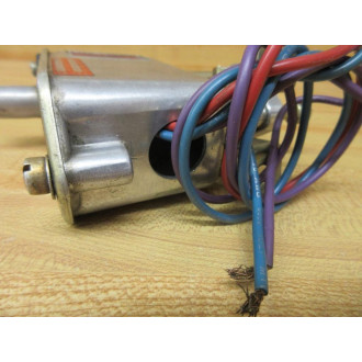 Barksdale C9612-2 Pressure Actuated Switch C96122 - Used