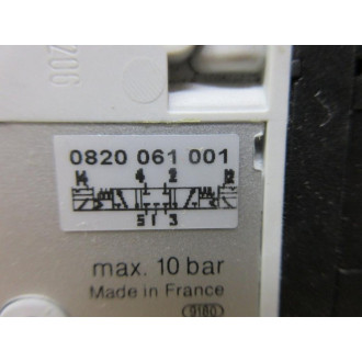 Rexroth 0820 061 001 Solenoid Valve 0820061001 - Used