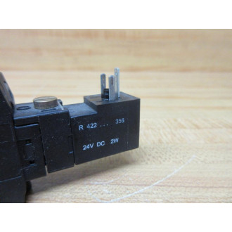 Rexroth 0820 061 001 Solenoid Valve 0820061001 - Used