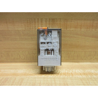Finder 60.13.8.120.0040 Relay 601381200040 - Used