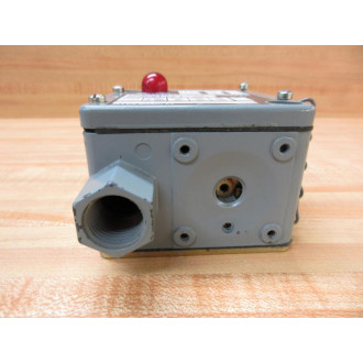Allen Bradley 836T-T301JX9 Pressure Switch 836TT301JX9 - Used