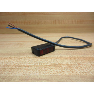 Omron E3S-LS3N Photoelectric Sensor E3SLS3N - Used