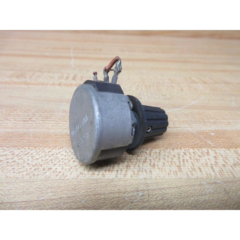 3917A111AA-3 Potentiometer 235218 WKnob - Used