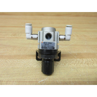 SMC AR10-M5BG-X2118 Pressure Regulator AR10M5BGX2118 WBracket & Fittings - Used