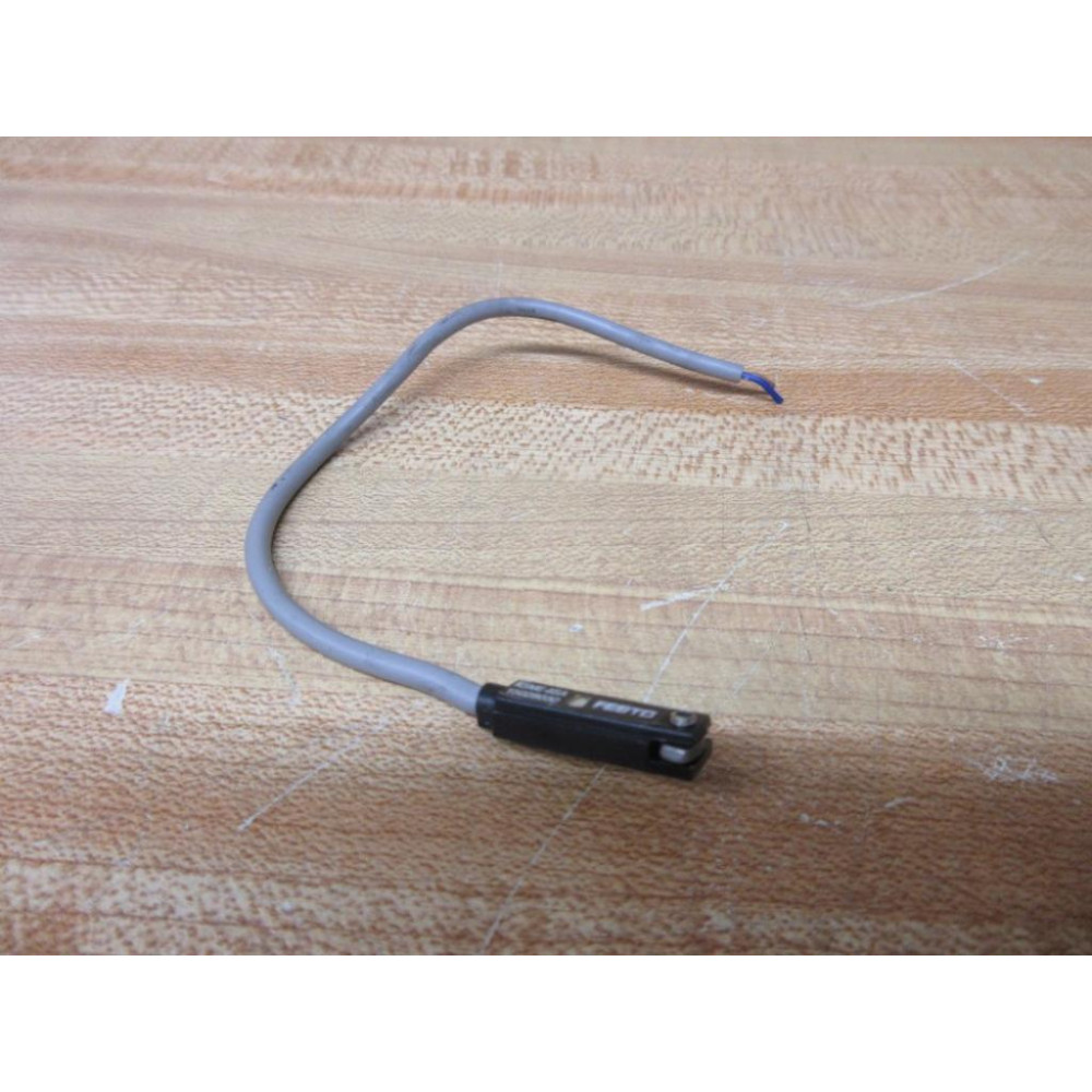 Festo KSME-8SA Proximity Sensor KSME8SA Short Cable - Used