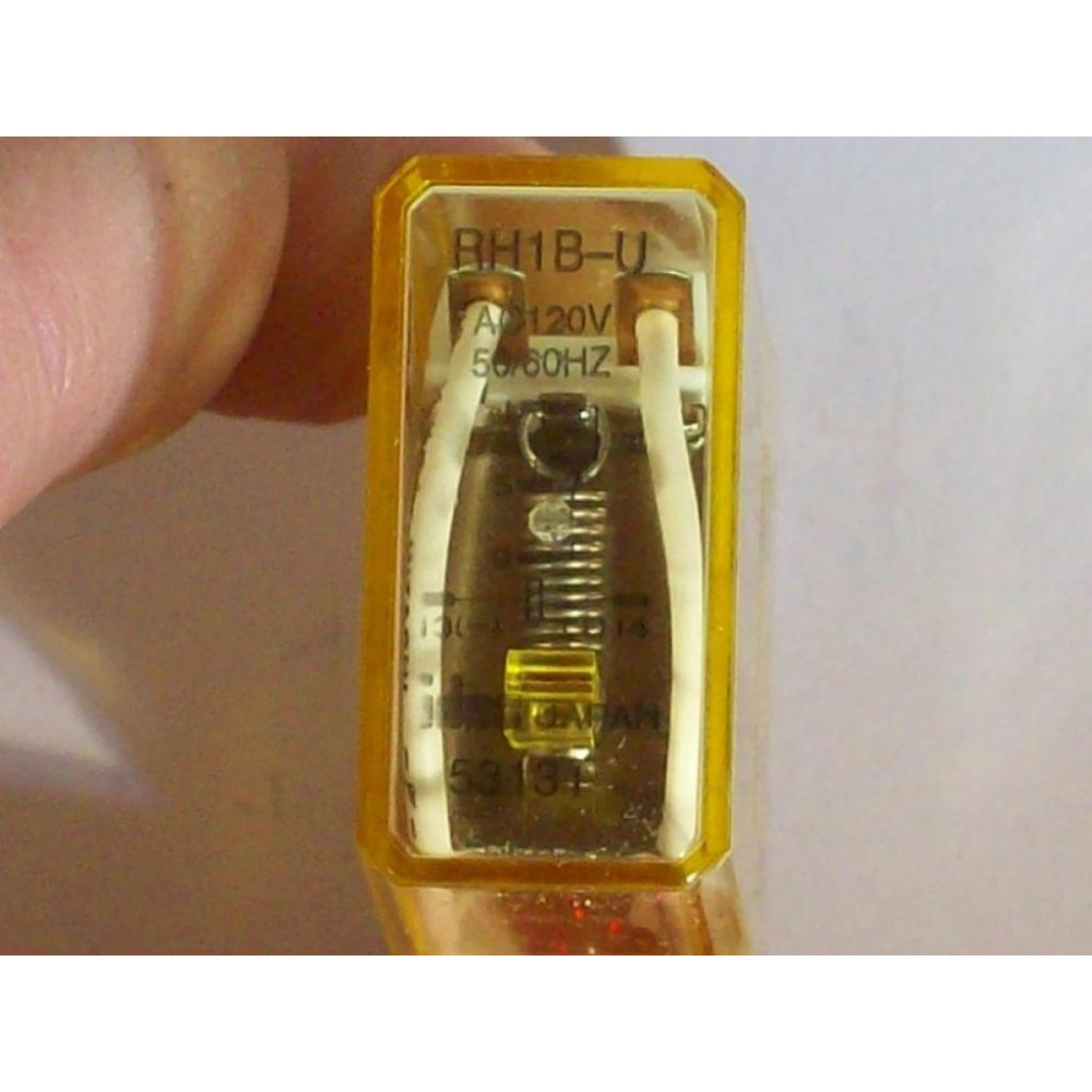 IDEC RH1B-U AC120V Relay RHIB-U-120VAC
