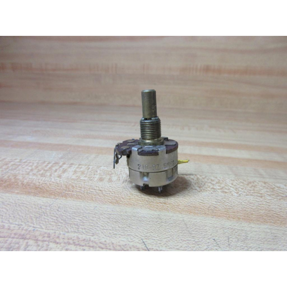 CTS 210-97 Potentiometer .5 MEGΩ 137.949 - Used