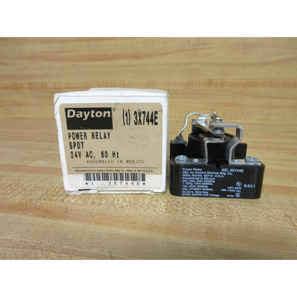 Dayton 3X744E-24V AC Power Relay 3X744E