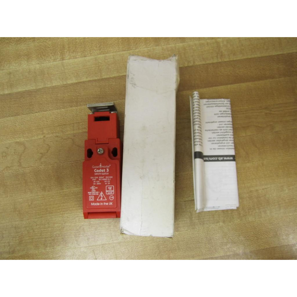 Allen Bradley 440K-C21061 Series A Safety Switch