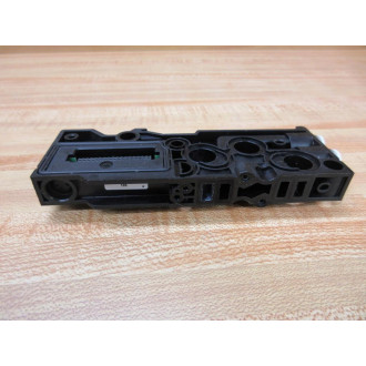 Rexroth 1-825-504-875 Pneumatic Valve Subbase 1825504875 - Used