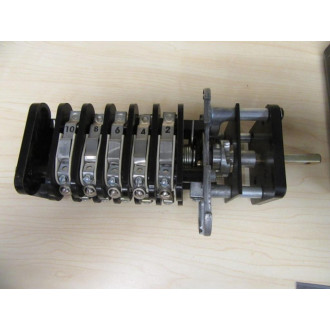 General Electric 16SB1EB4B72SPR2P Rotary Selector Switch - Used