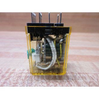 IDEC RY4S-ULC-DC24V Relay RY4S-ULC-24V DC White Clip - New No Box