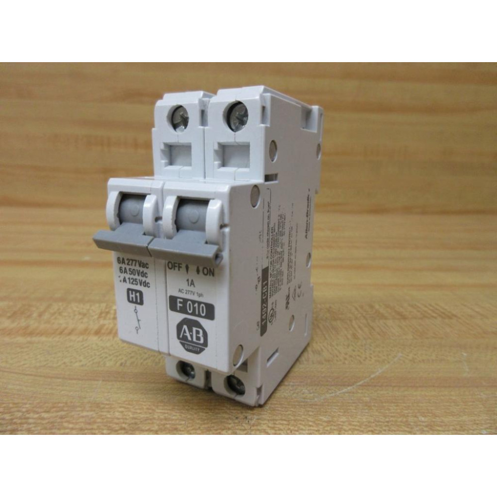 Allen Bradley 1492-CB1F010 Circuit Breaker 1492-ACBH1 - Used