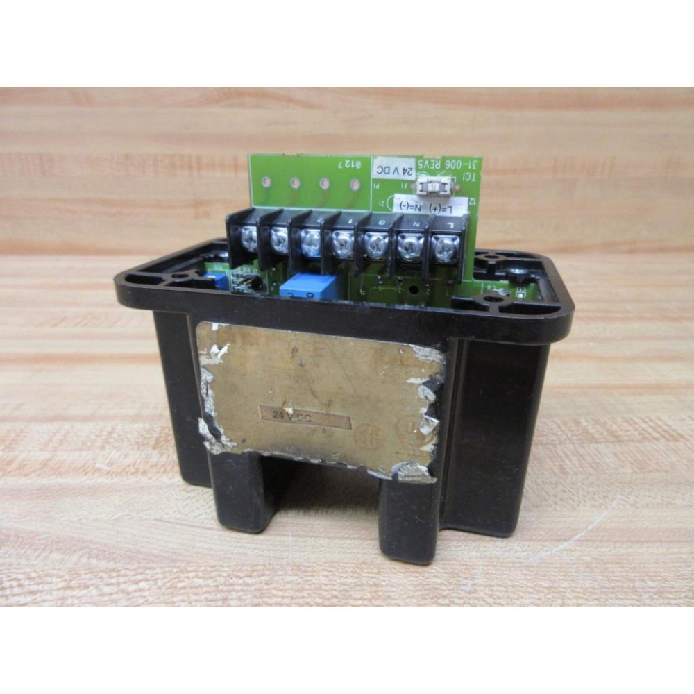 Pinnacle Systems UL-101-2P Relay Control UL1012P - Used