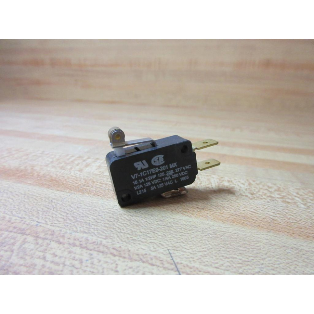 Micro Switch V7-1C17E9-201 Honeywell Switch V71C17E9201 - New No Box