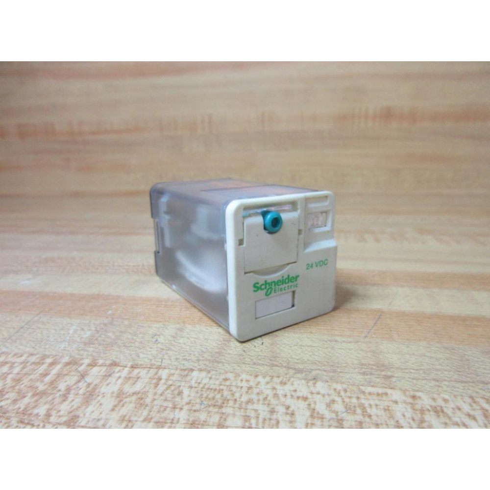 Schneider Electric RUMC3AB1BD-24V DC Relay RUMC3AB1BD - Used
