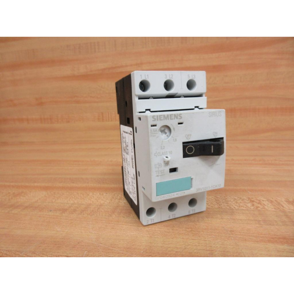 Siemens 3RV1011-1CA10 Circuit Breaker 3RV10111CA10 - Used