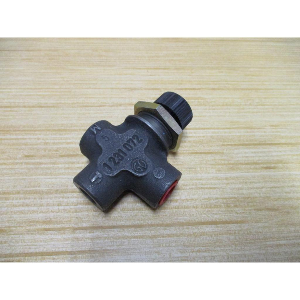 Hycon 1231072 Hydraulic Gauge Isolator - New No Box