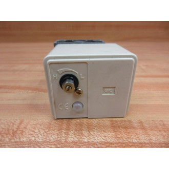 SMC IS3010-02L5 Pressure Switch IS301002L5