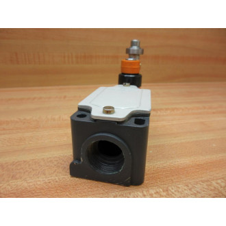 Siemens 3SE3 120-0J Limit Switch 3SE31200J - Used