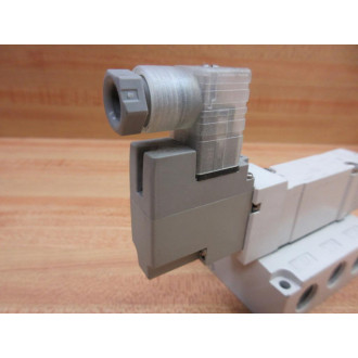 SMC SY7140-3DZ-02T Solenoid Valve SY71403DZ02T - Used