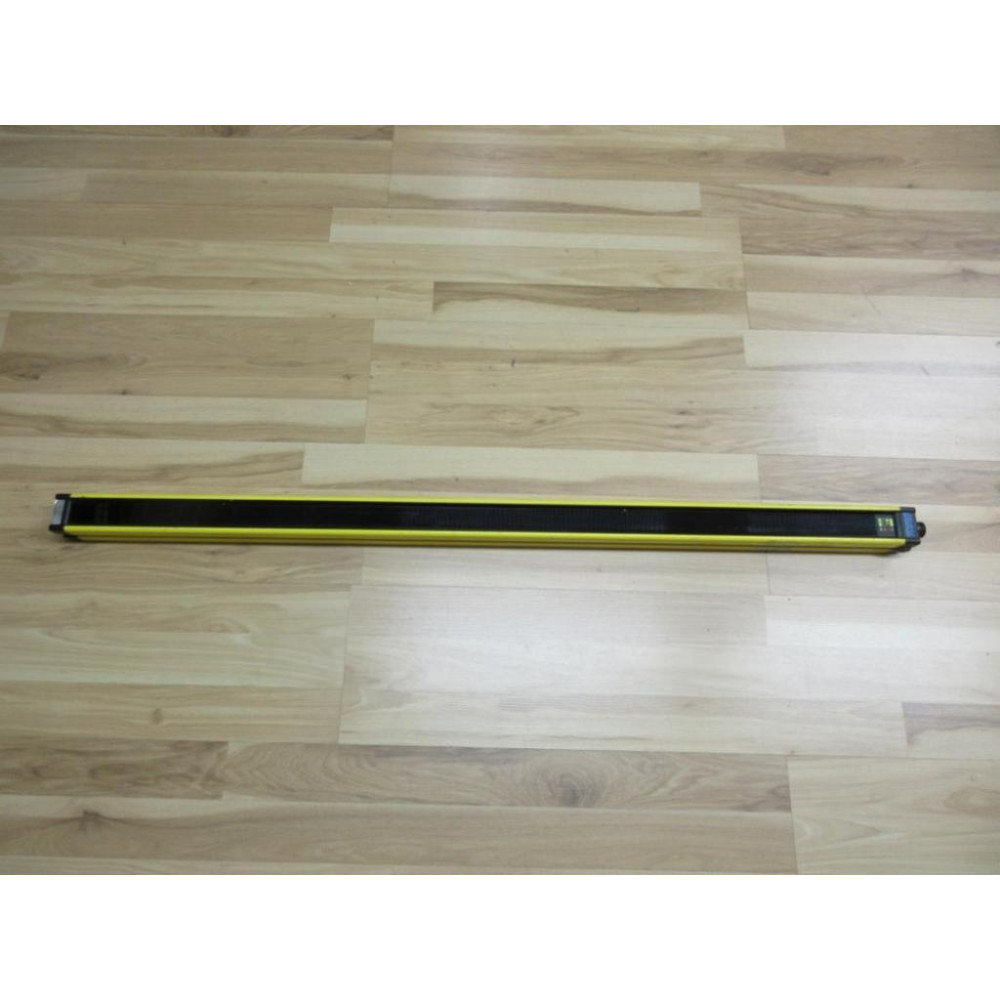 Sick FGSE1050-11 Light Curtain FGSE105011 - Used